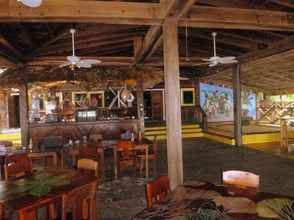 Itza Resort Long Caye Restoran foto